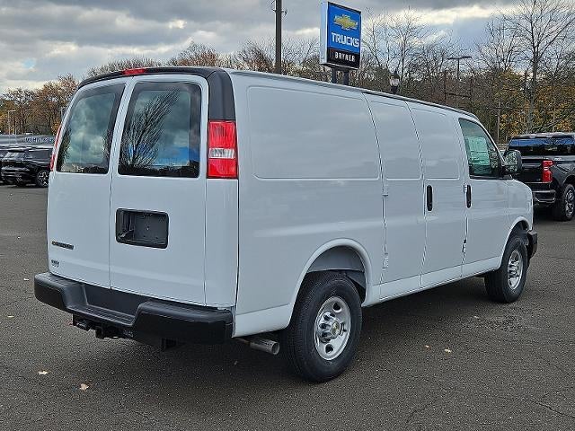 2025 Chevrolet Express Cargo 3500 Base