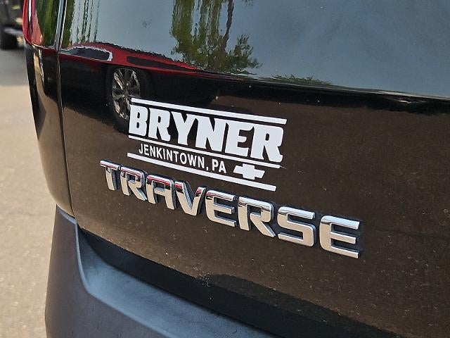 2021 Chevrolet Traverse LS