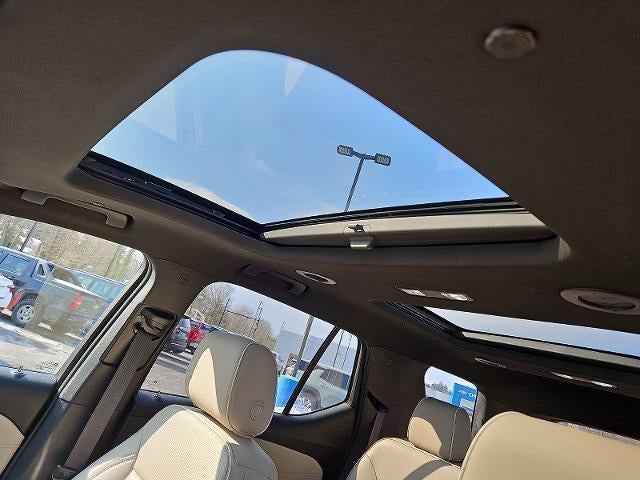 2022 Chevrolet Traverse Premier