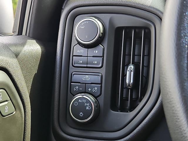 2022 Chevrolet Silverado 1500 LTD Custom Trail Boss