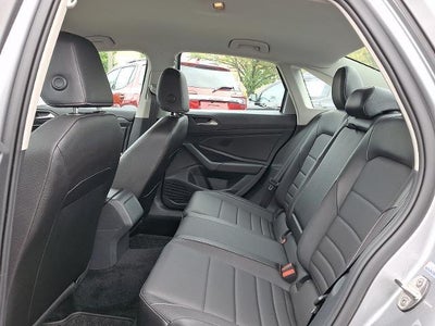 2023 Volkswagen Jetta SE