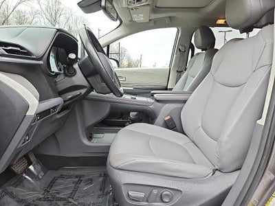 2021 Toyota Sienna XLE
